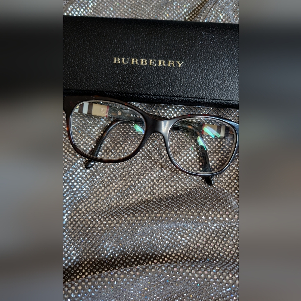 BURBERRY Eyeglasses ❤️❤️
